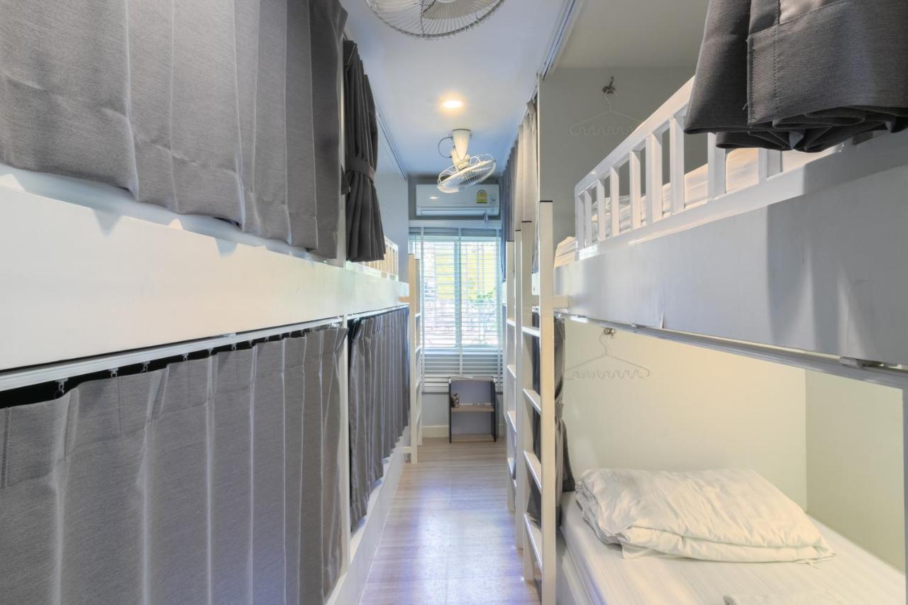 Ratana Boutique Hostel Бангкок Экстерьер фото