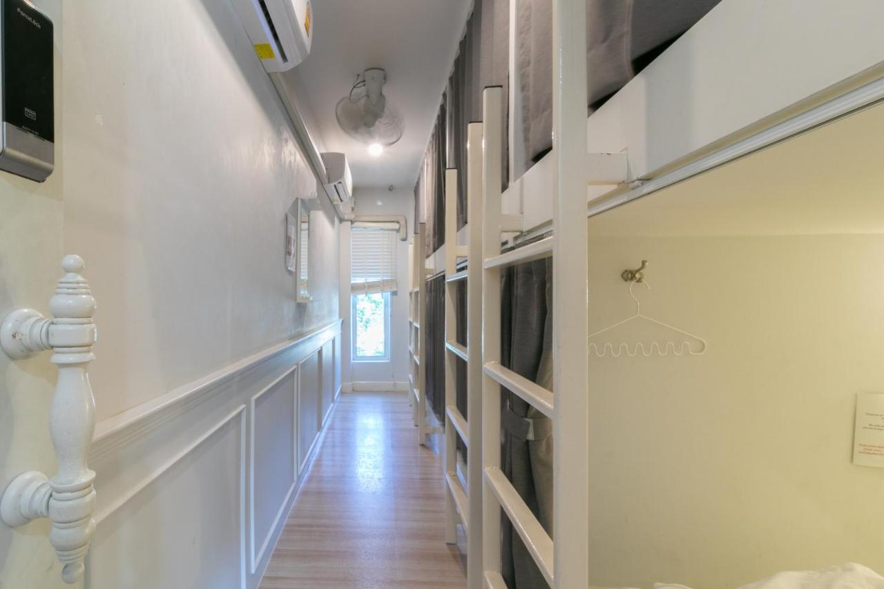 Ratana Boutique Hostel Бангкок Экстерьер фото